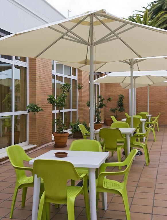 Albergue Inturjoven Sevilla Exterior photo