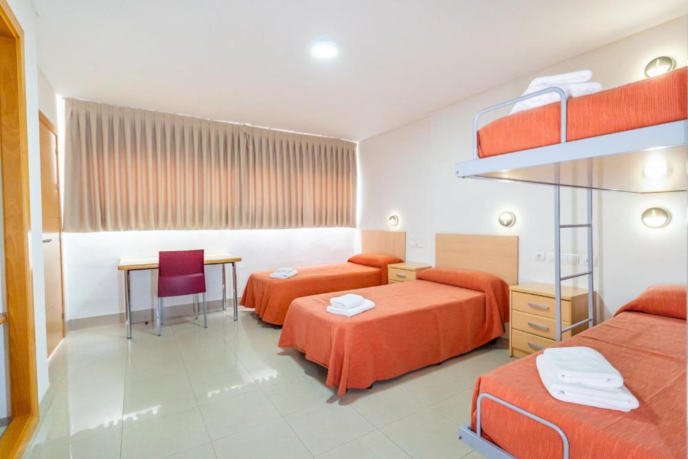 Albergue Inturjoven Sevilla Exterior photo